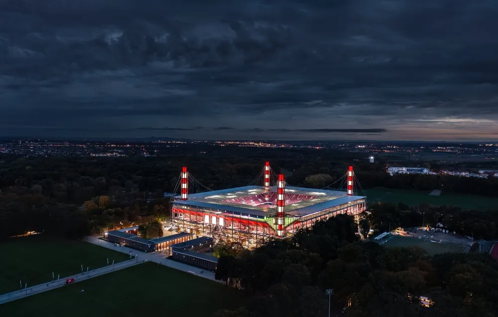 RheinEnergieStadion (FC Köln), Keulen